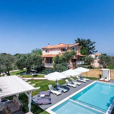 Fokas Luxury Villa Prínos Buitenkant foto