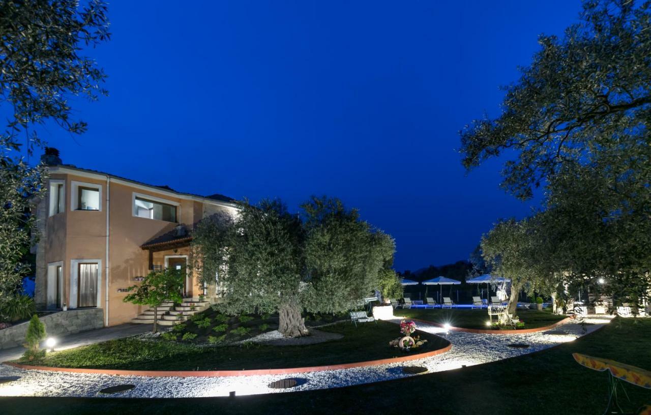 Fokas Luxury Villa Prínos Buitenkant foto