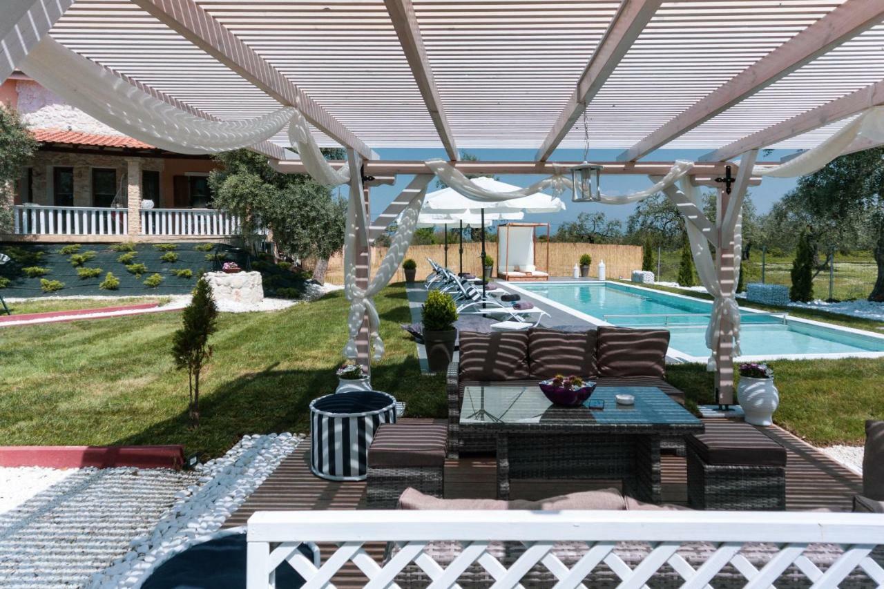 Fokas Luxury Villa Prínos Buitenkant foto